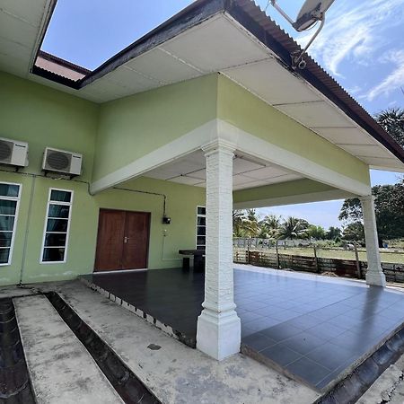 Saujana Villa Cherok Paloh, Kuantan Beach Kampung Ceruk Paluh Екстер'єр фото